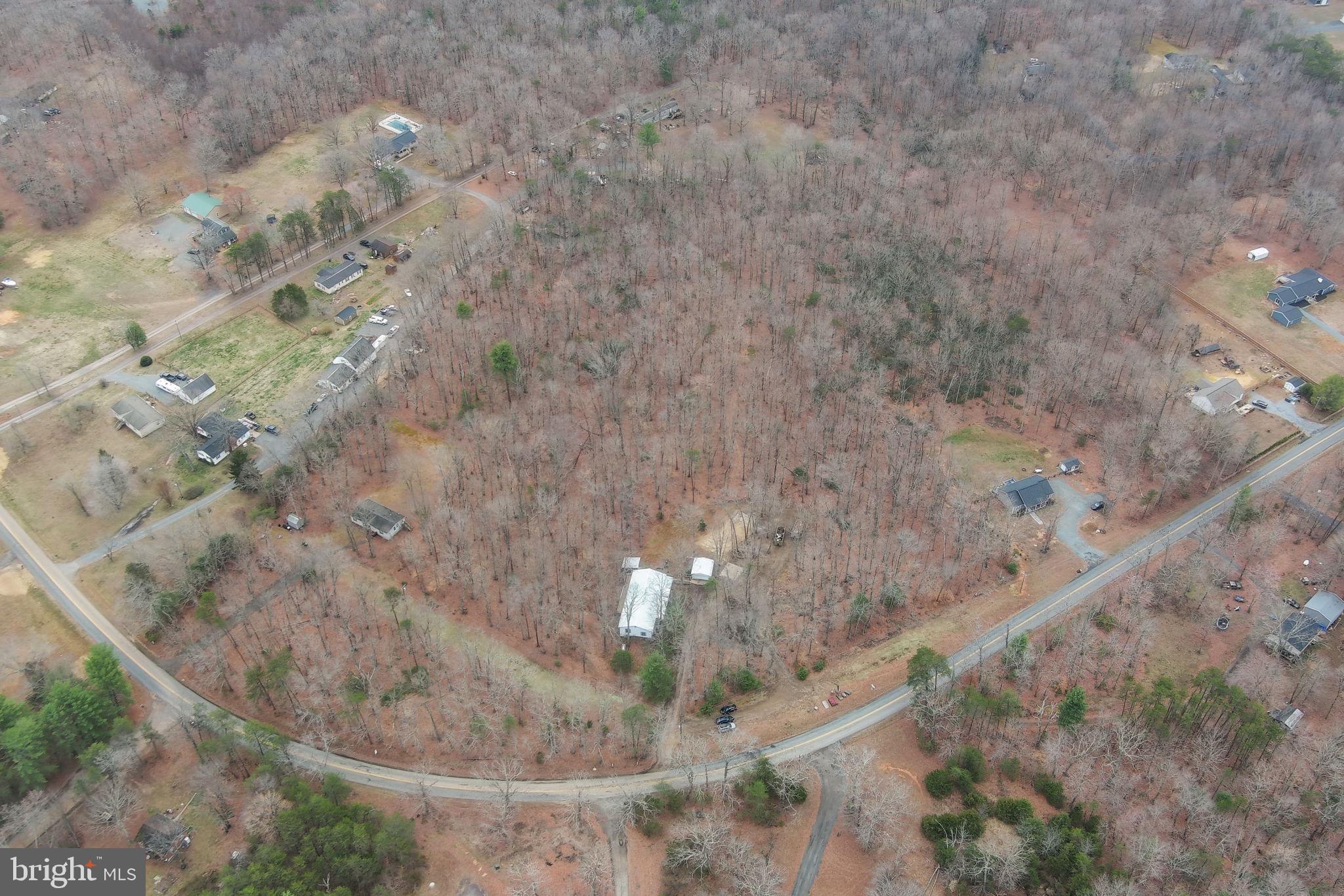 29082 Raccoon Ford Road Burr Hill, VA 22433 - Photo 12 of 78 Oh yes - this is your private estate.