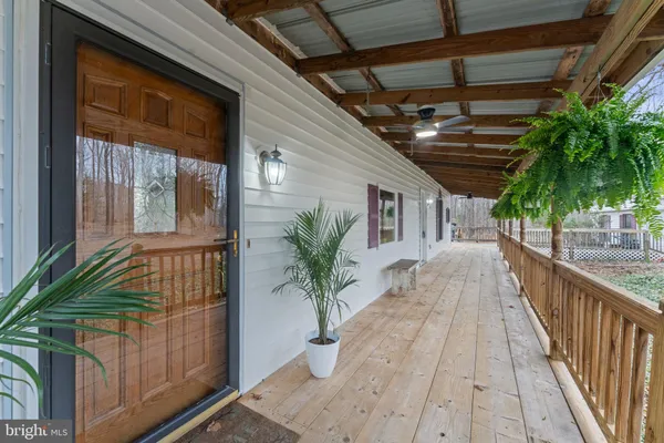 $345,000 | 29082 Raccoon Ford Road, Burr Hill, VA 22433