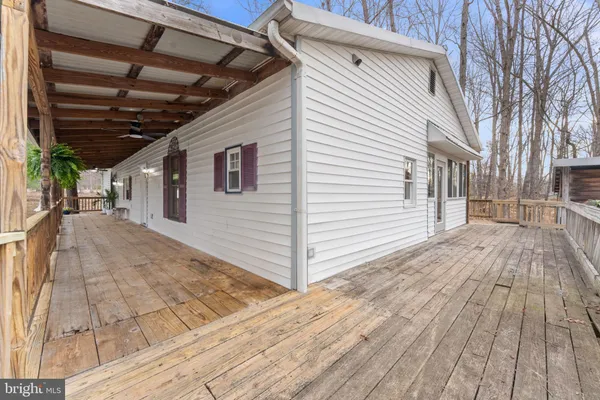 $345,000 | 29082 Raccoon Ford Road, Burr Hill, VA 22433