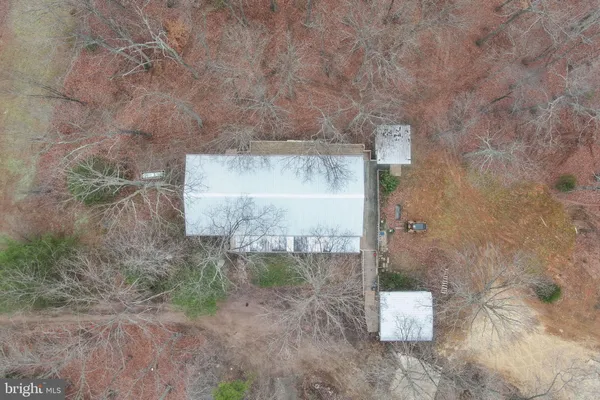 $345,000 | 29082 Raccoon Ford Road, Burr Hill, VA 22433