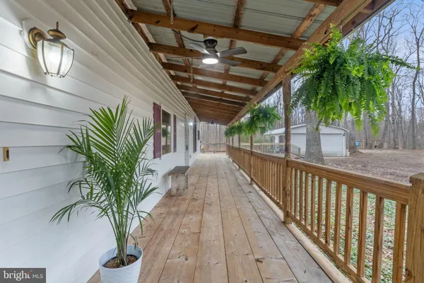 $345,000 | 29082 Raccoon Ford Road, Burr Hill, VA 22433
