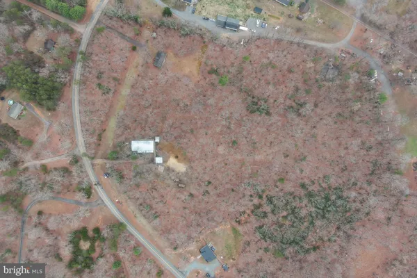 $345,000 | 29082 Raccoon Ford Road, Burr Hill, VA 22433