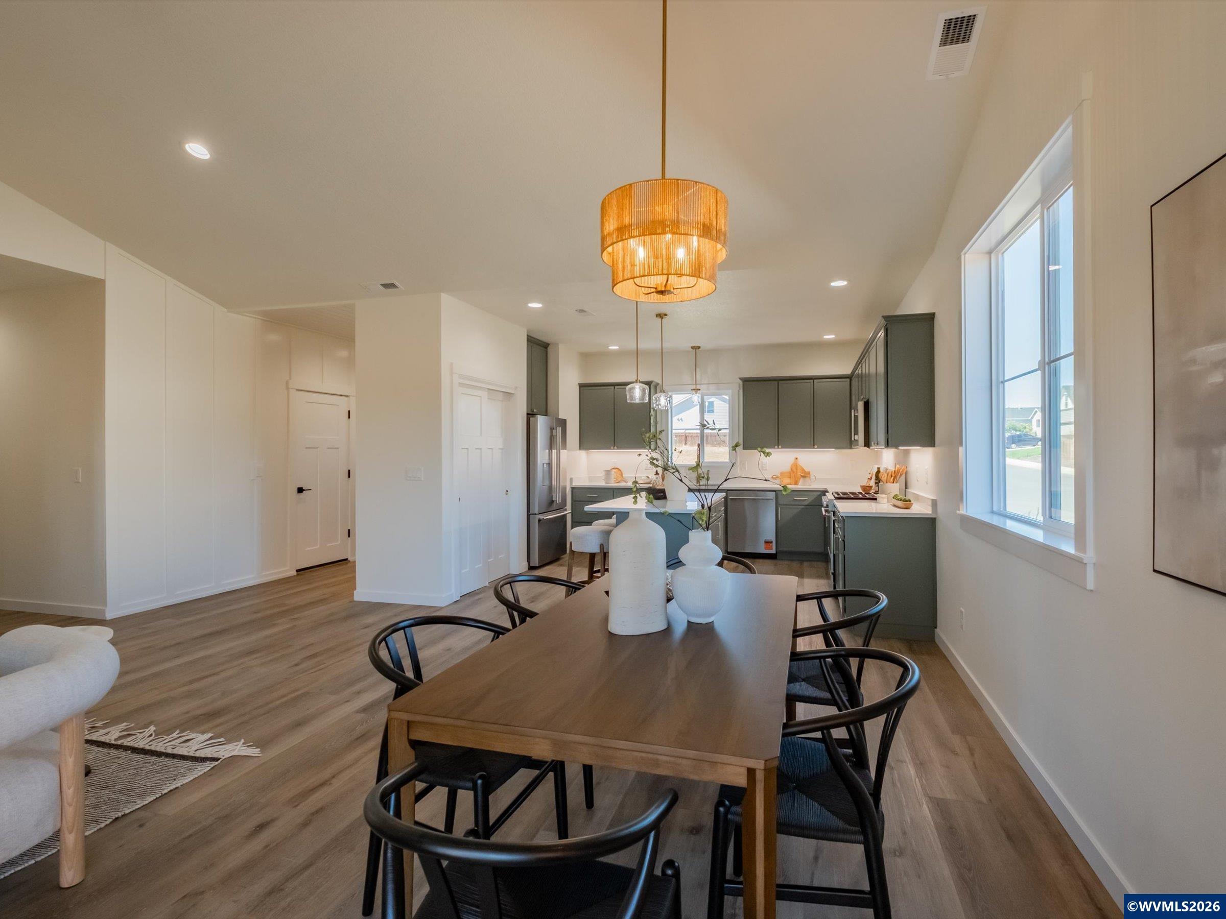 511 Southwest Rose Avenue Dallas, OR 97338 - Photo 9 of 37 Gallery Image 9