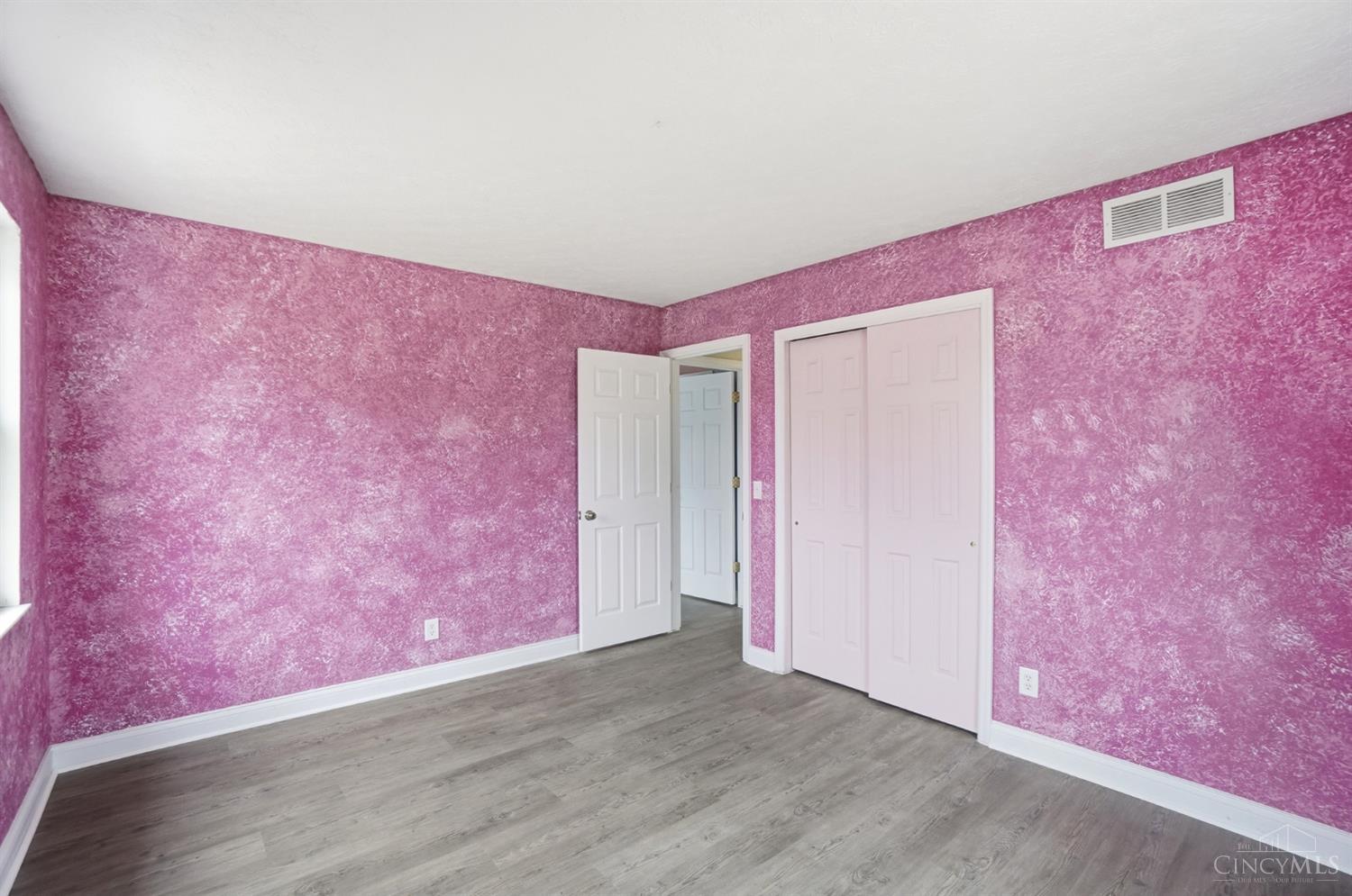 5285 Yeatman Road Cincinnati, OH 45252 - Photo 44 of 72