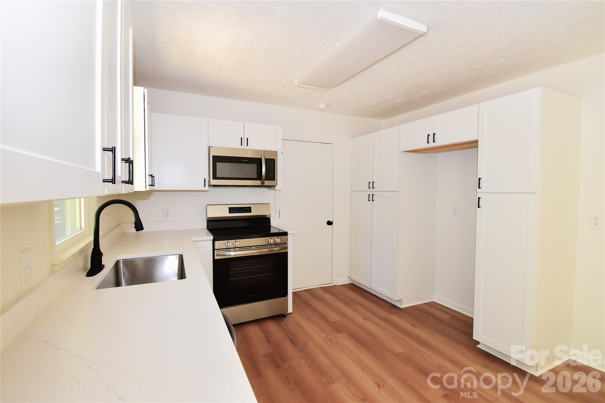19 South Ridge Place Arden, NC 28704 - Photo 8 of 44 Gallery Image 8