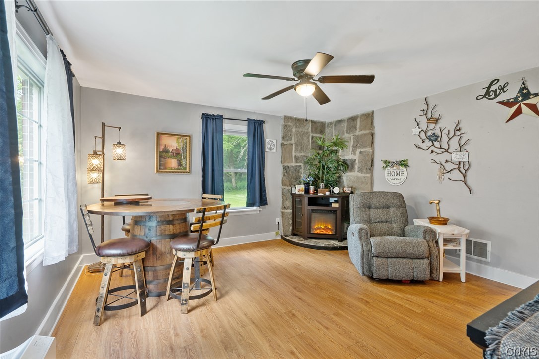 2696 Lyons Road Camillus, NY 13031 - Photo 4 of 31