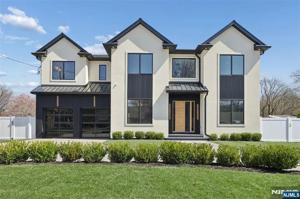 $2,378,900 | 228 Spring Valley Road, Paramus, NJ 07652