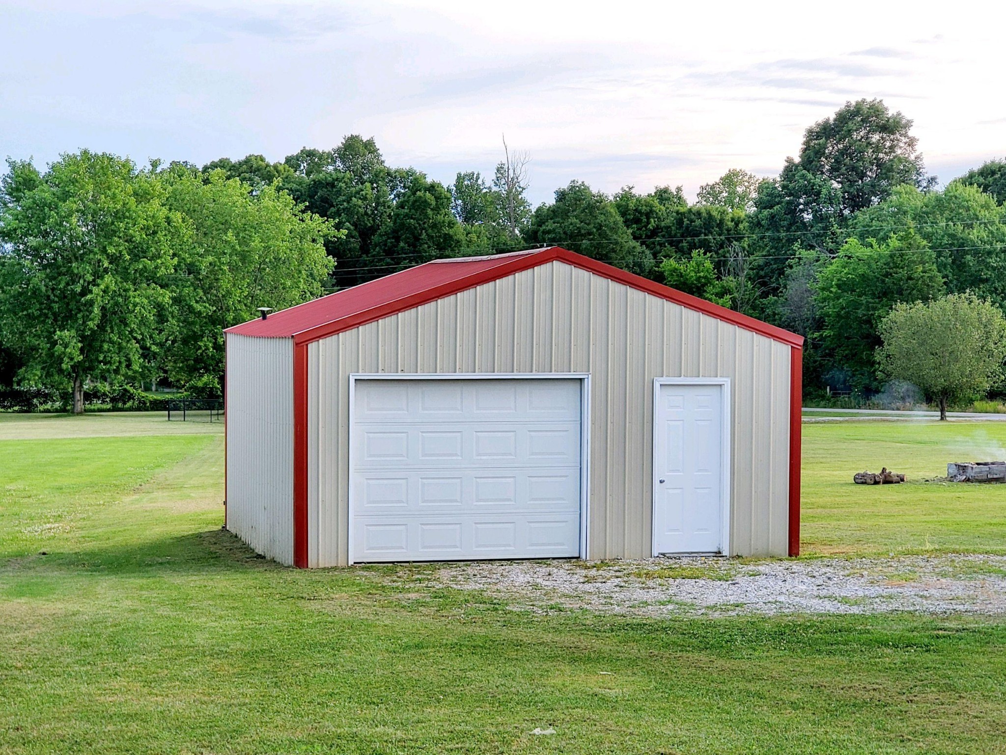 389 Corinth Road Portland, TN 37148 - Photo 3 of 6 a house with a yard