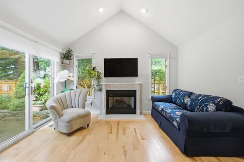 $875,000 | 2 Forest Gate, Unit 2, Yarmouth Port, MA 02675