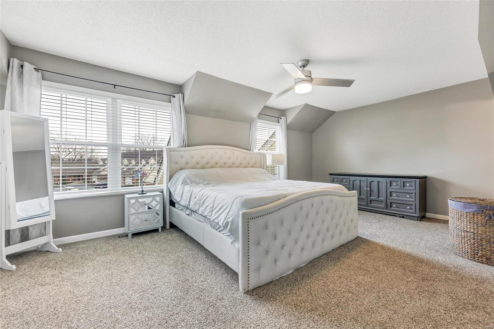 323 Devonshire Court St. Peters, MO 63376 - Photo 17 of 37