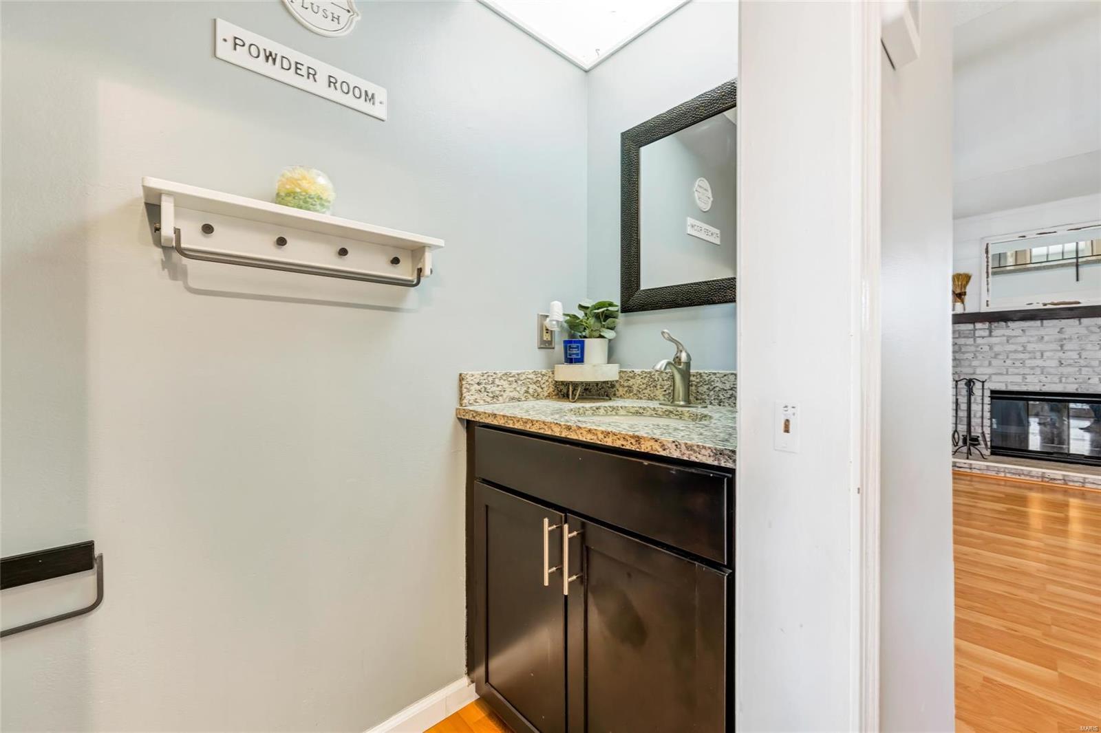 323 Devonshire Court St. Peters, MO 63376 - Photo 5 of 37