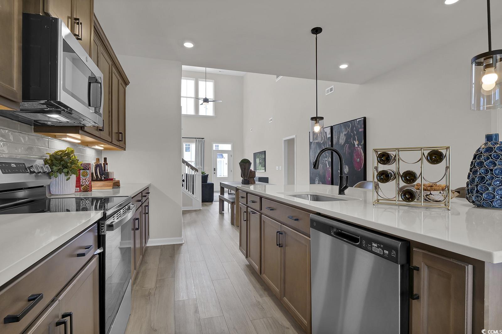 412 Ireland Way, Unit 402 Murrells Inlet, SC 29576 - Photo 5 of 14