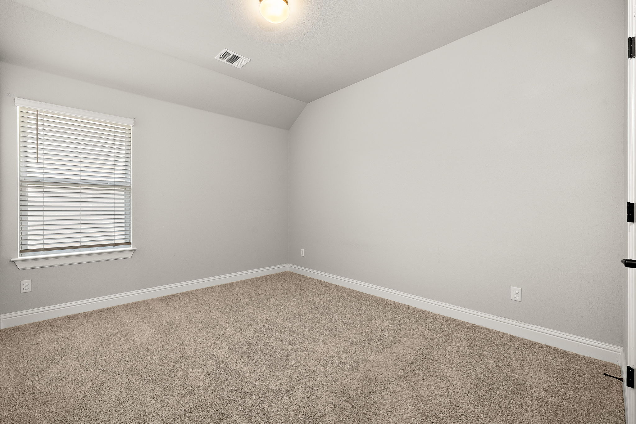 232 Stone Cyn Drive Georgetown, TX 78628 - Photo 27 of 39