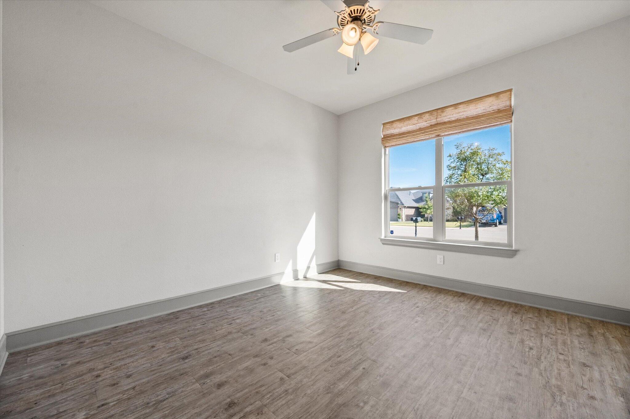 6906 68th Street Lubbock, TX 79424 - Photo 27 of 39 45-LBK- 6906 68th-1626