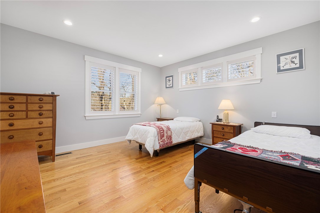 35 Abbey Road South Kingstown, RI 02879 - Photo 19 of 45