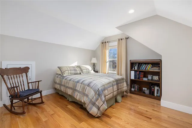 $1,200,000 | 35 Abbey Road, South Kingstown, RI 02879