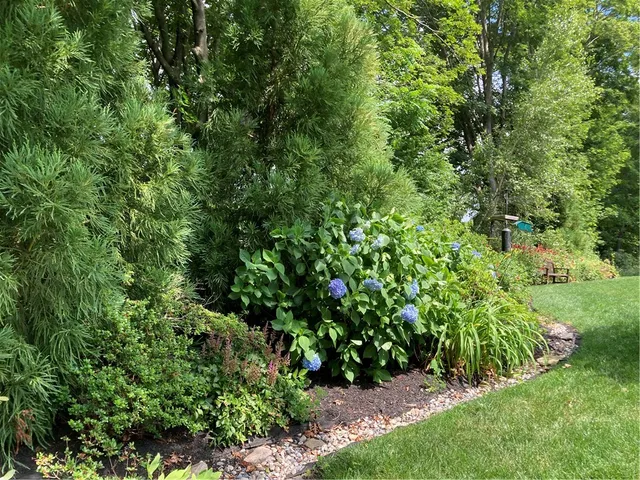 $1,200,000 | 35 Abbey Road, South Kingstown, RI 02879