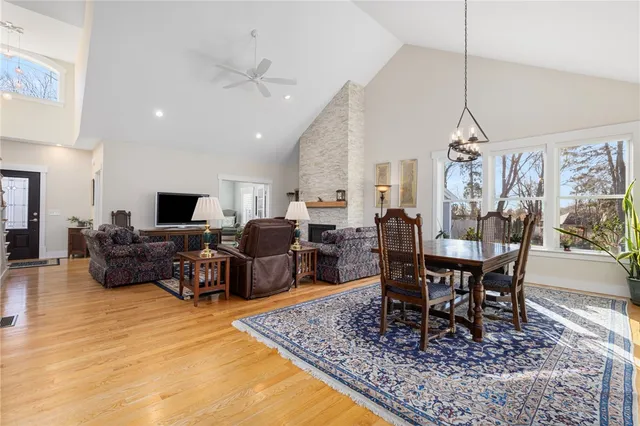 $1,200,000 | 35 Abbey Road, South Kingstown, RI 02879