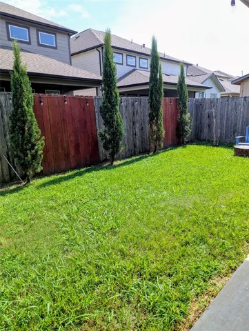 $322,500 | 15614 South Early Dusk Circle, Houston, TX 77044