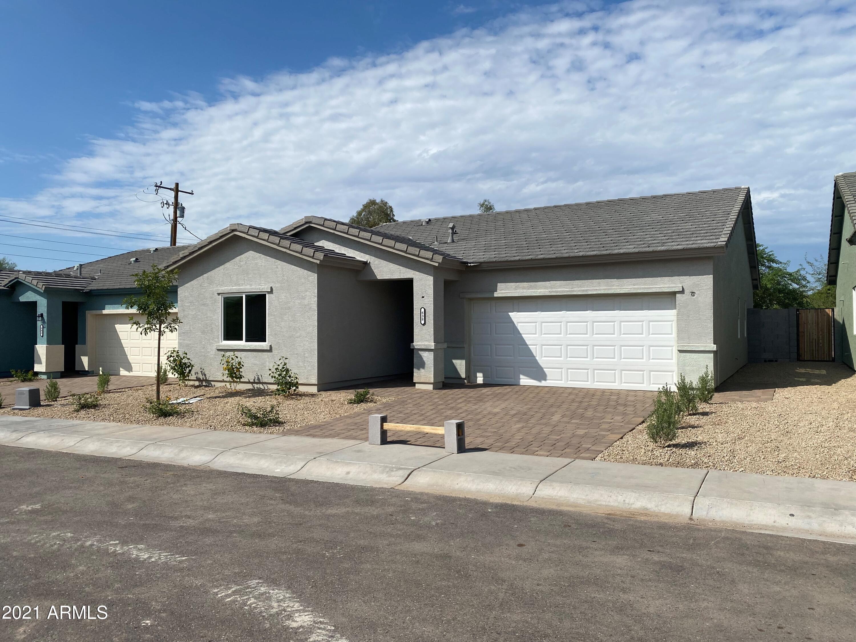 638 West Beverly Rd. Phoenix, AZ 85041 - Photo 1 of 27 Lot 79