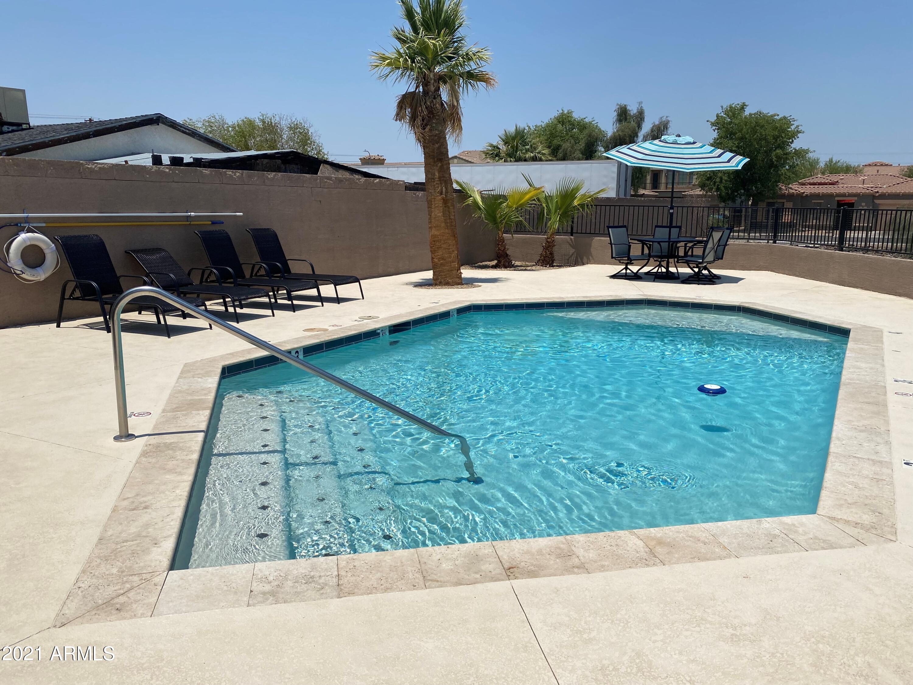 638 West Beverly Rd. Phoenix, AZ 85041 - Photo 26 of 27 Highline 2 Estates Community Pool 2