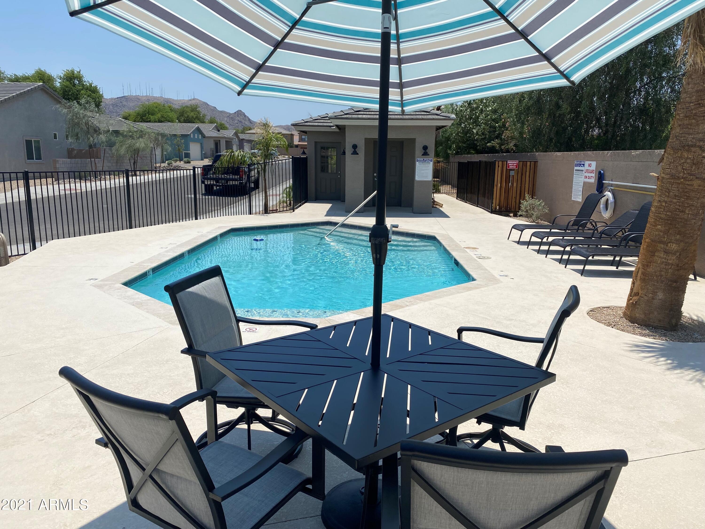 638 West Beverly Rd. Phoenix, AZ 85041 - Photo 27 of 27 Highline 2 Estates Community Pool