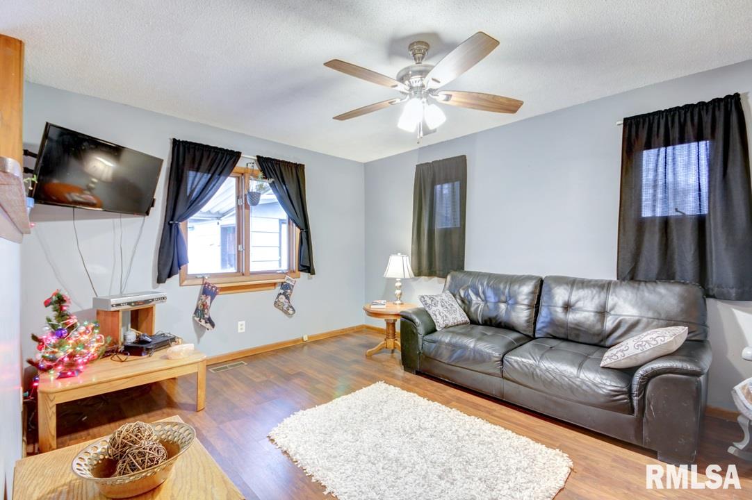 216 Kenyon Drive Springfield, IL 62704 - Photo 20 of 21 Gallery Image 20