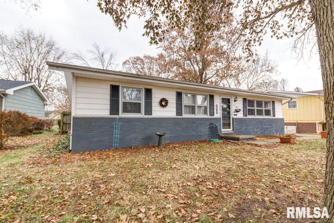216 Kenyon Drive Springfield, IL 62704 - Photo 2 of 21 Gallery Image 2