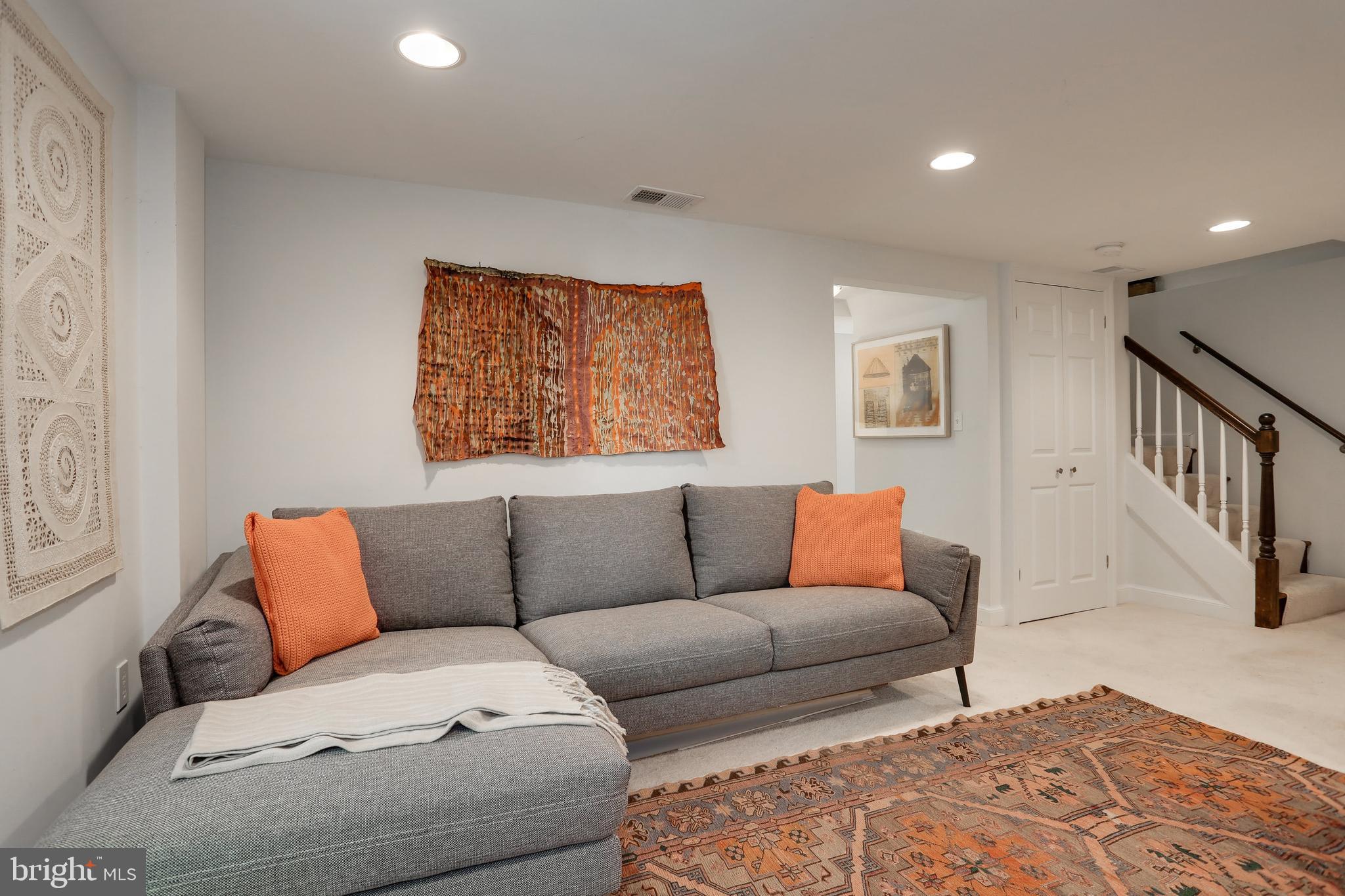8706 Reading Road Silver Spring, MD 20901 - Photo 41 of 54