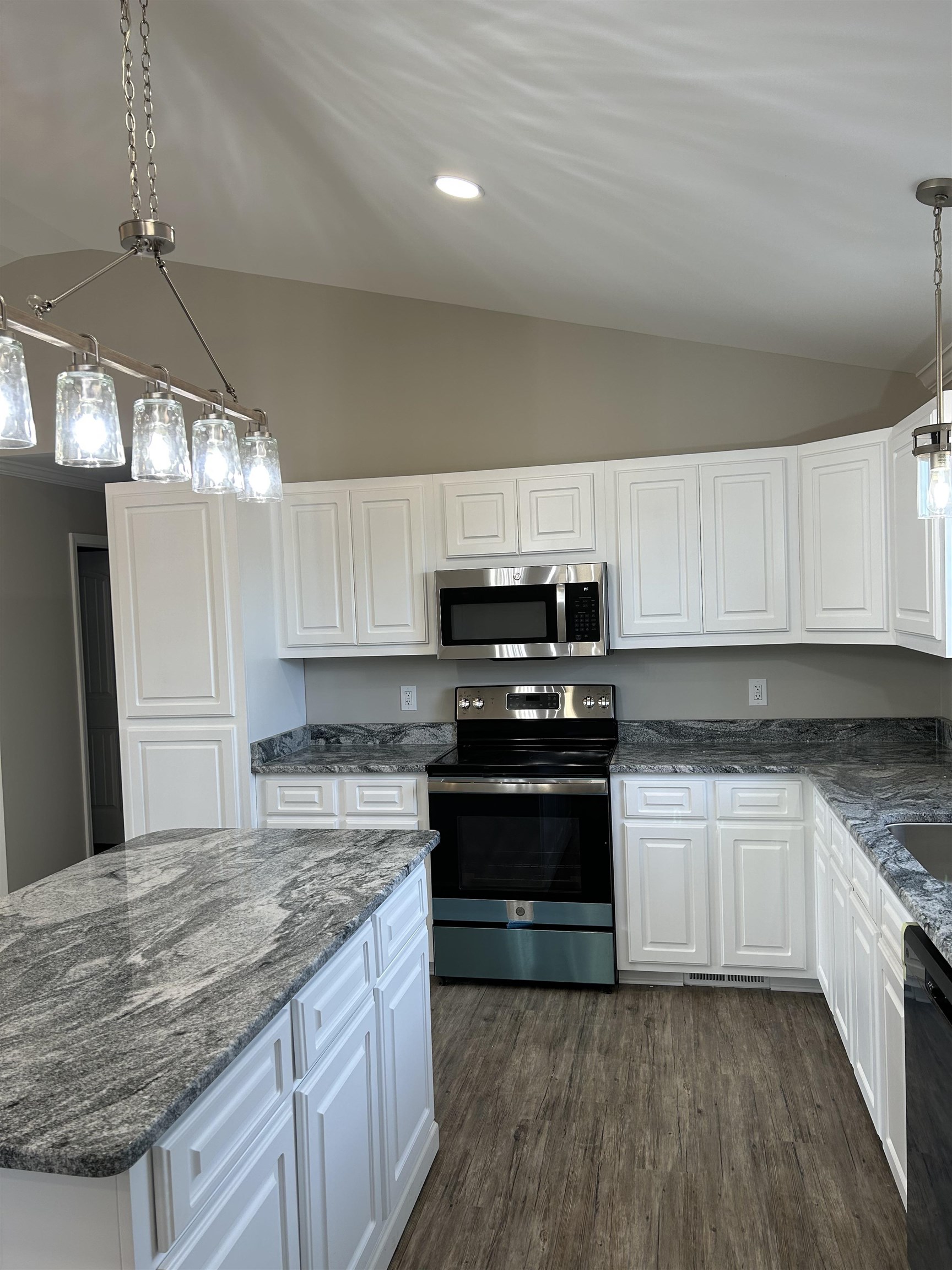 491 Putman Road Buffalo, SC 29321 - Photo 4 of 22