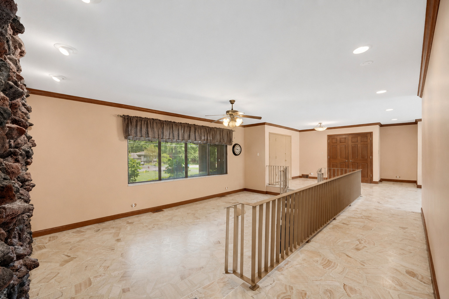 3620 Douglas Road Downers Grove, IL 60515 - Photo 10 of 50