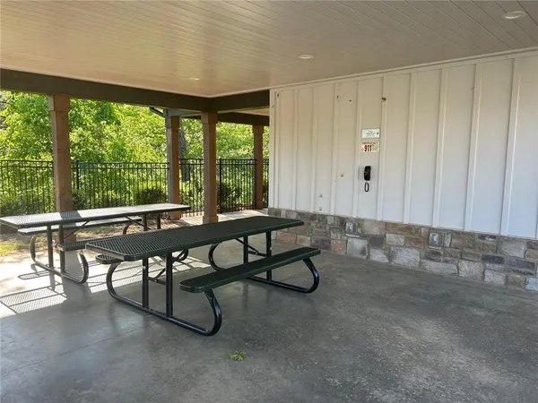 $2,300 | 6412 Mountain Home Way, Mableton, GA 30126