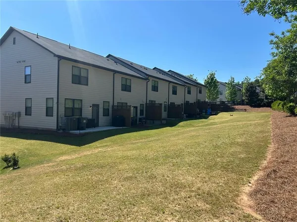 $2,300 | 6412 Mountain Home Way, Mableton, GA 30126