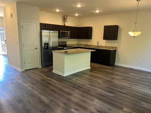 $2,300 | 6412 Mountain Home Way, Mableton, GA 30126