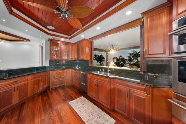 $4,100,000 | 78-7021 Kewalo Street, Kailua-Kona, HI 96740