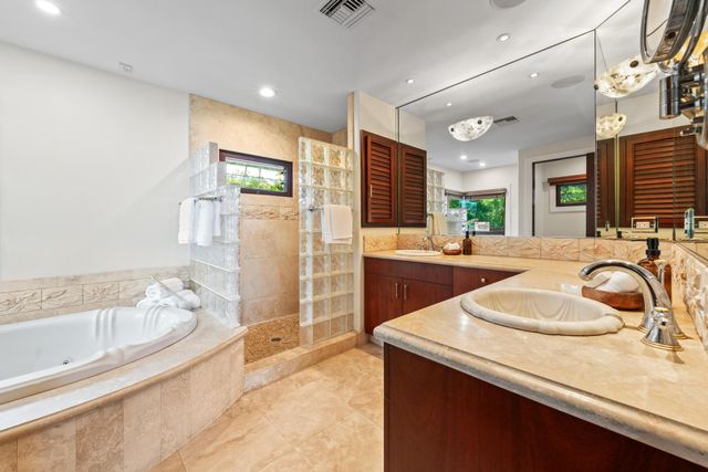 $4,100,000 | 78-7021 Kewalo Street, Kailua-Kona, HI 96740