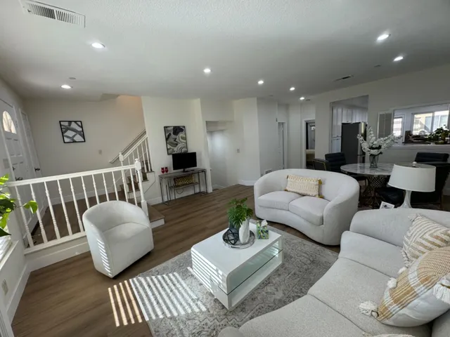 $5,750 | 963 La Mesa Terrace, Unit H, Sunnyvale, CA 94086