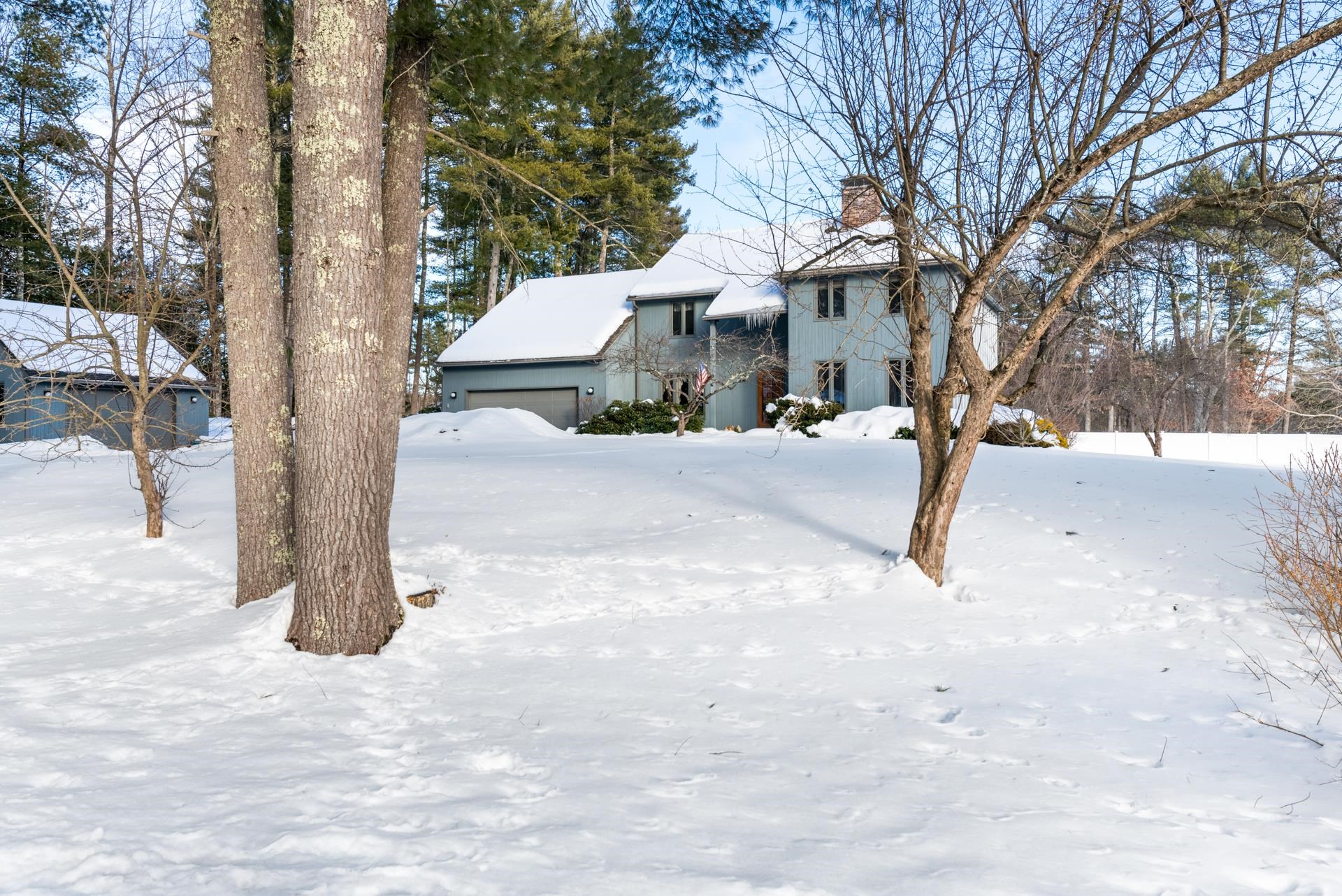15 Martingale Road Amherst, NH 03031 - Photo 3 of 42 Gallery Image 3