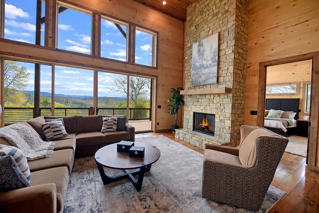 391 Sun Rock Mountain Road Blue Ridge, GA 30513 - Photo 15 of 59 Gallery Image 15