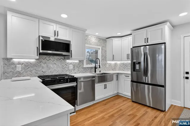 $749,999 | 3 White Terrace, Nutley, NJ 07110