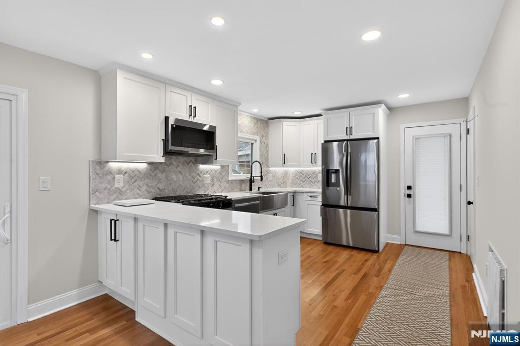 3 White Terrace Nutley, NJ 07110 - Photo 14 of 30