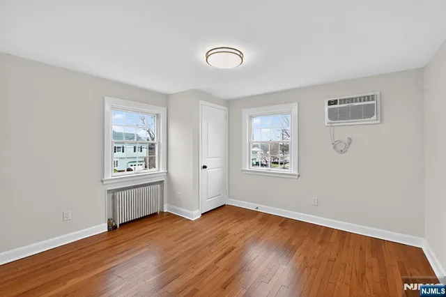 $749,999 | 3 White Terrace, Nutley, NJ 07110