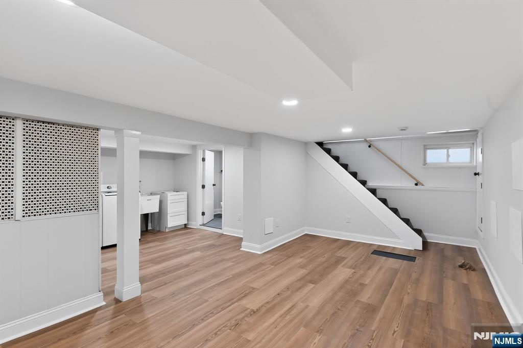 3 White Terrace Nutley, NJ 07110 - Photo 29 of 30