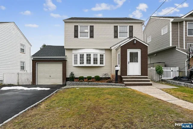 $749,999 | 3 White Terrace, Nutley, NJ 07110