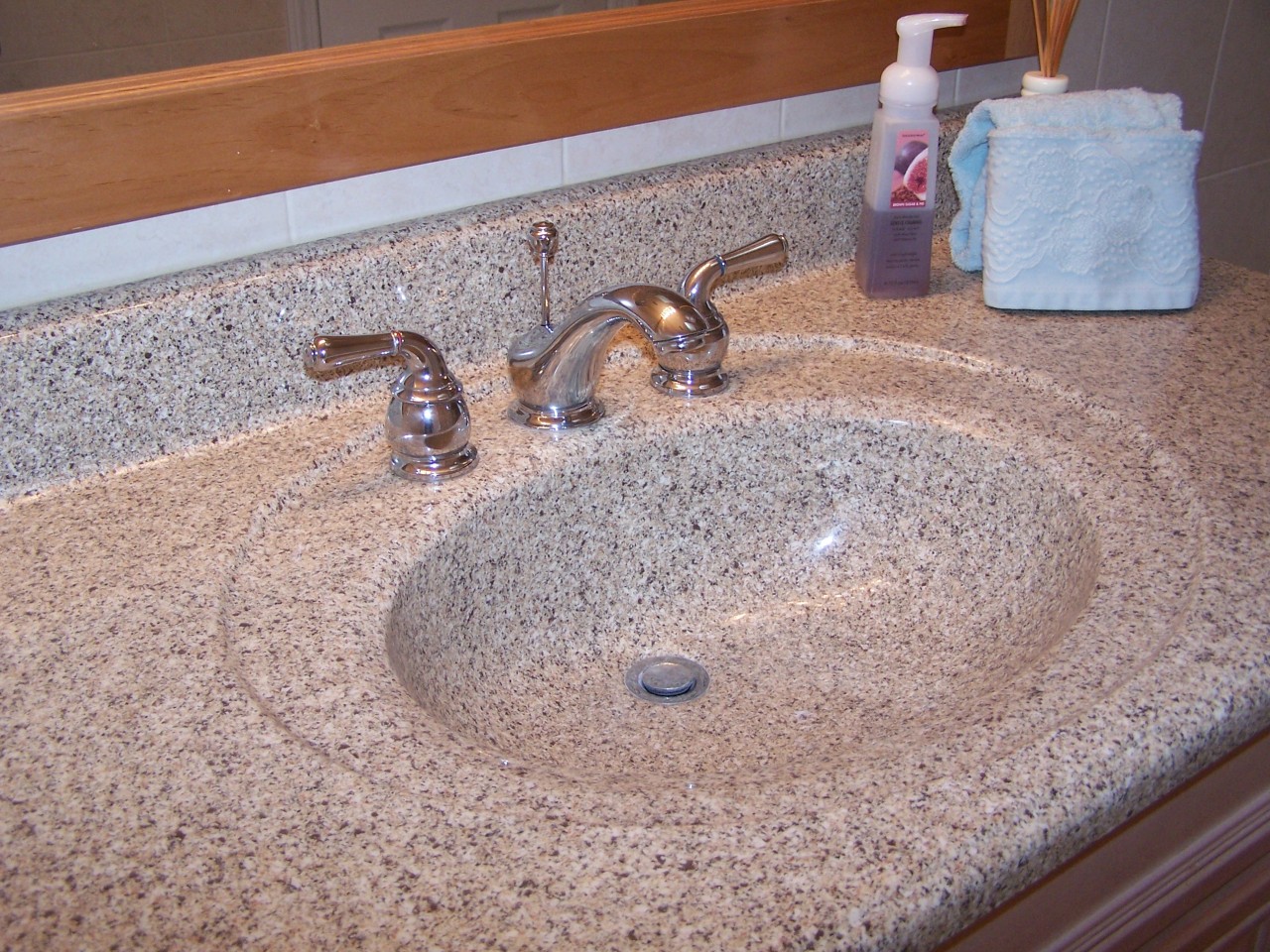 4522 Bull Run Road Jacksonville, FL 32210 - Photo 24 of 41 Beautiful Vanity In Guest Bath