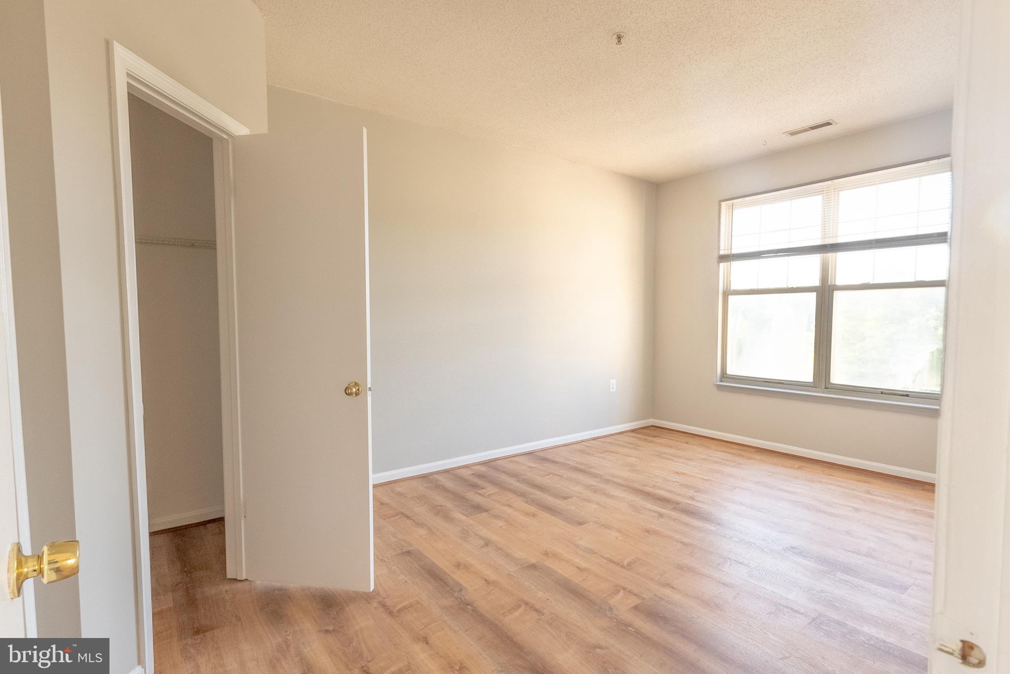 7208 Bogley Road, Unit 301 Baltimore, MD 21244 - Photo 7 of 26