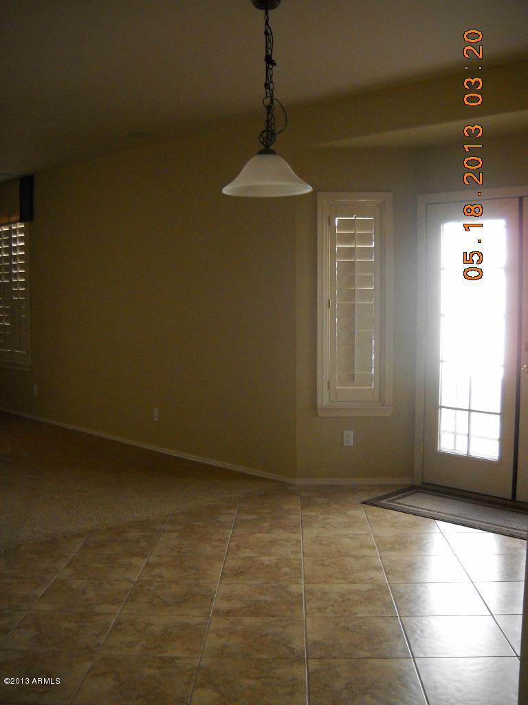 3276 East Hopkins Road Gilbert, AZ 85295 - Photo 8 of 33 Bayed eating area in great room