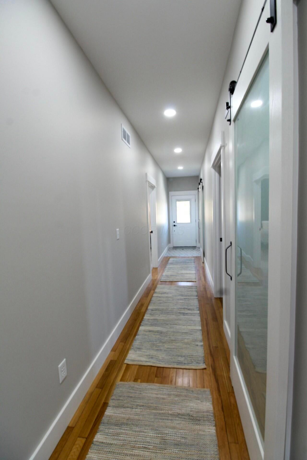 2552 Clearcreek Road Southwest Lancaster, OH 43130 - Photo 60 of 84 view to back hallway