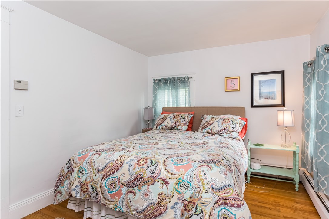 124 Beach Road Bristol, RI 02809 - Photo 18 of 33