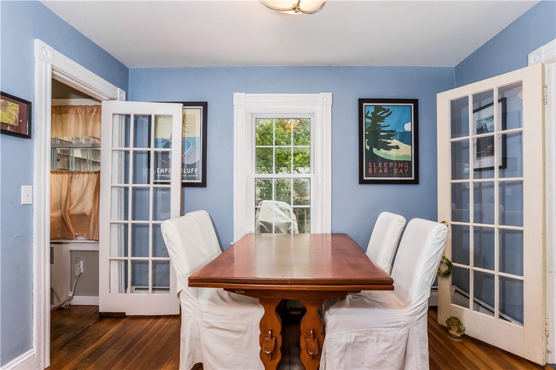 124 Beach Road Bristol, RI 02809 - Photo 9 of 33